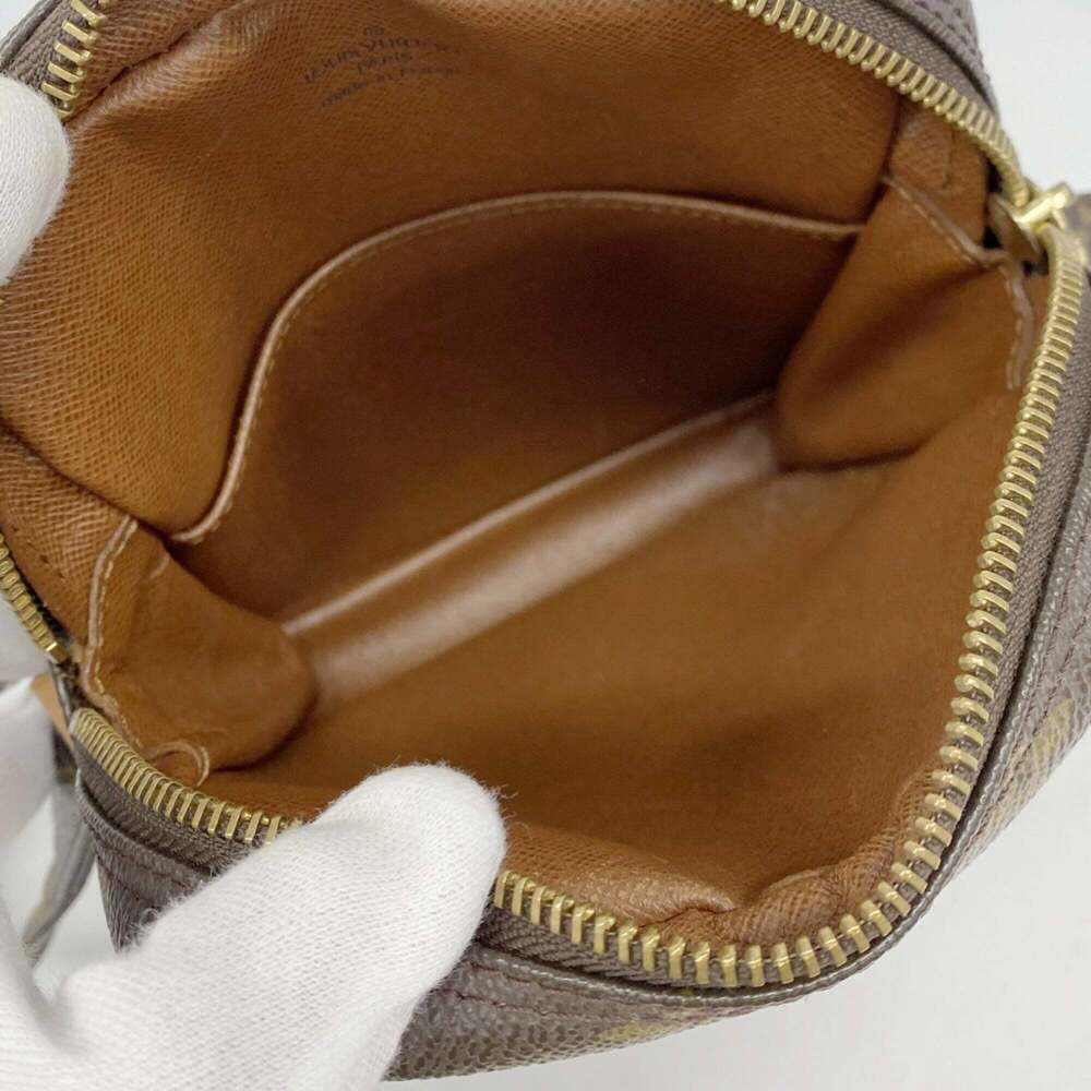 LOUIS VUITTON Authentic Brown Monogram Shoulder Bag - Picture 4 of 11
